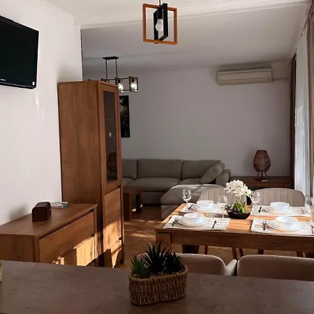 Modern 2br Fast Wifi Near Ndk شقة