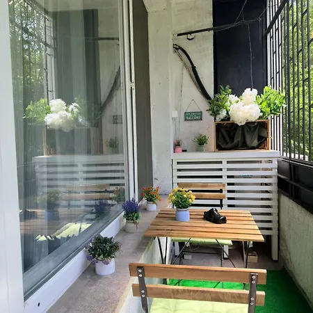 Modern 2br Fast Wifi Near Ndk Lejlighed *