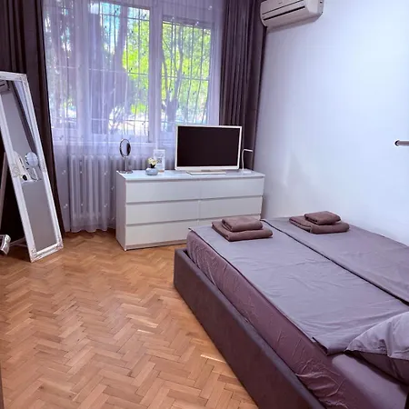 Modern 2br Fast Wifi Near Ndk شقة صوفيا